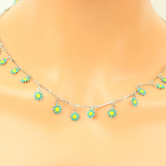 "New Beautiful Design Necklace Chain for Women/Girls, Gift, N992 - Picture 5 of 9